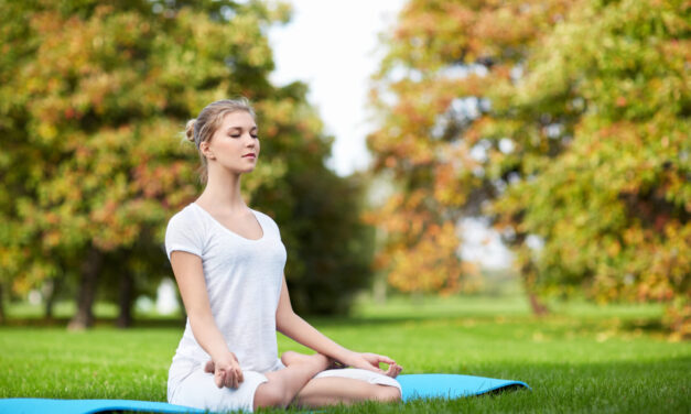 Les bénéfices du yoga pour la perte de poids et le bien-être mental